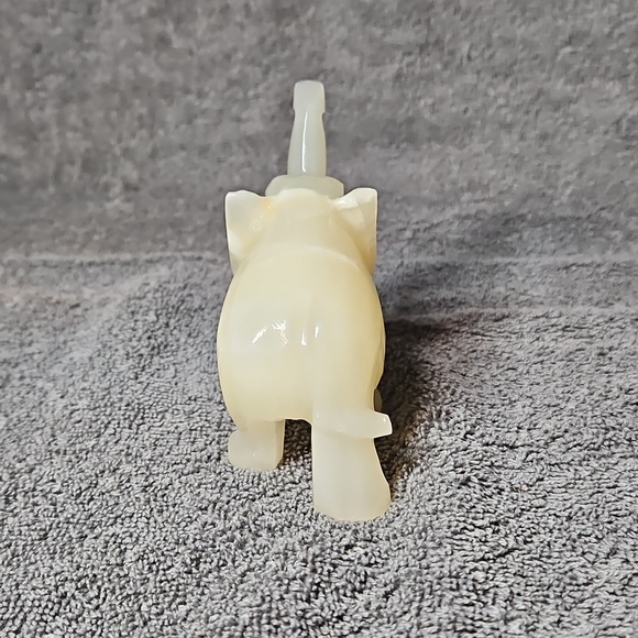 Stone Elephant - Picture 4 of 6